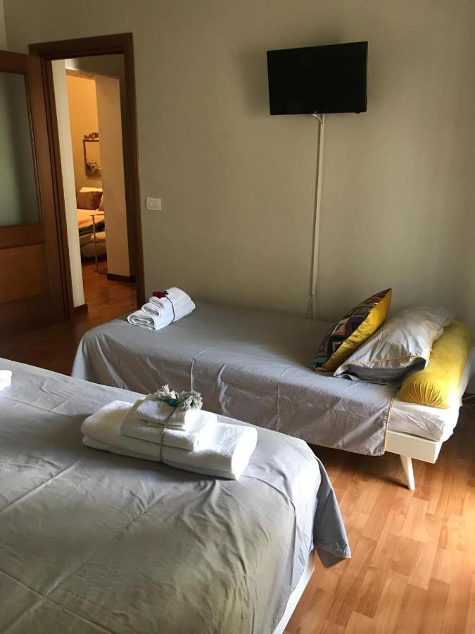 バーリCalefati House Possibilita Self Check In Dopo Le 22アパートメント エクステリア 写真