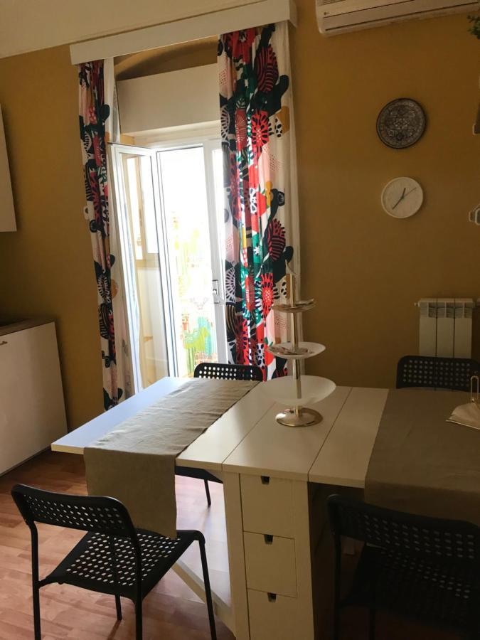 バーリCalefati House Possibilita Self Check In Dopo Le 22アパートメント エクステリア 写真