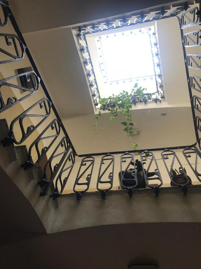バーリCalefati House Possibilita Self Check In Dopo Le 22アパートメント エクステリア 写真